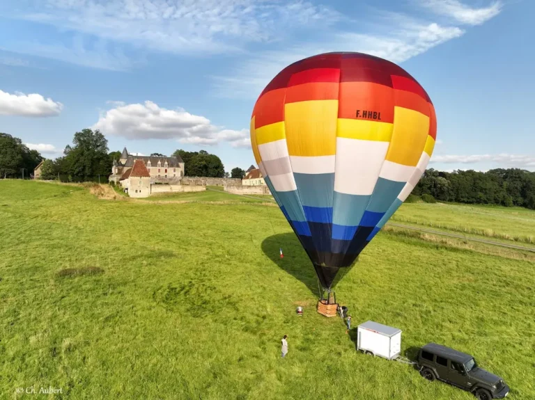 Montgolfiere Air Du Perche Atterrissage Champ Chateau Feugerets